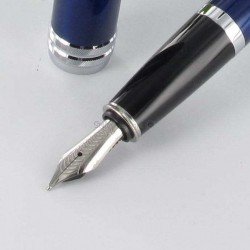 Stylo Plume Cross® "Bailey" Bleu Laqué (Plume moyenne)