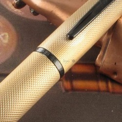 Stylo Bille Cross® ATX Ton Or Rose Guilloché