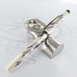 Stylo Plume Moyenne Cross® Wanderlust Everest