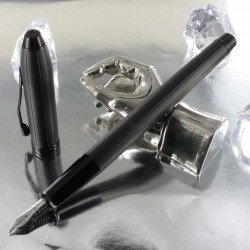 Stylo Plume Moyenne Cross® Townsend Noir Mat / PVD